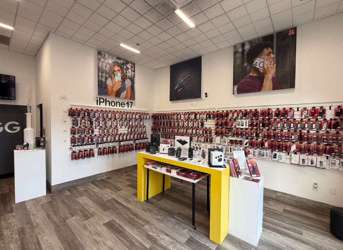 zagg-downtown-crown-store-interior